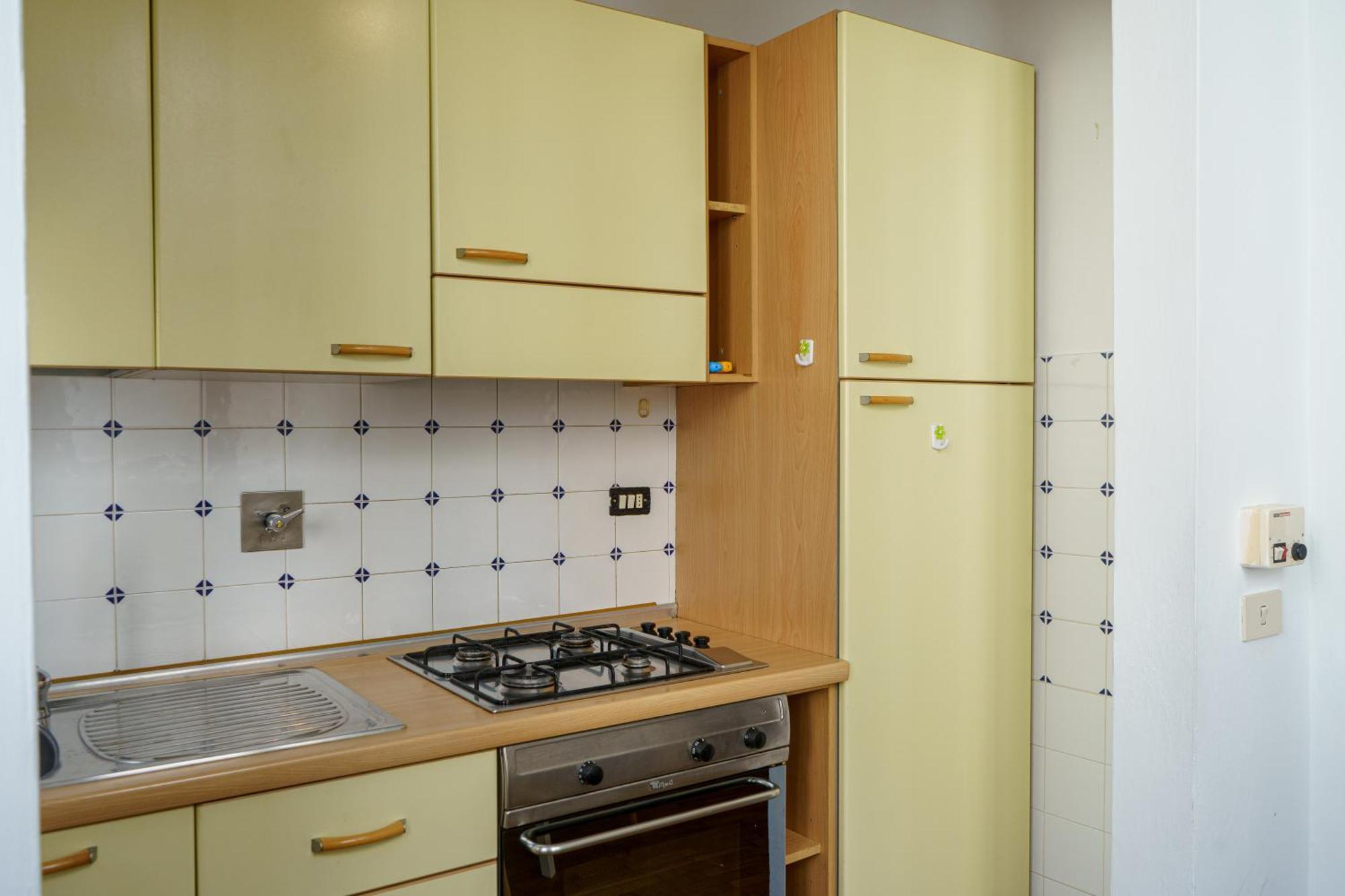Central 1 Bedroom Apartment In The City Center Florens Exteriör bild
