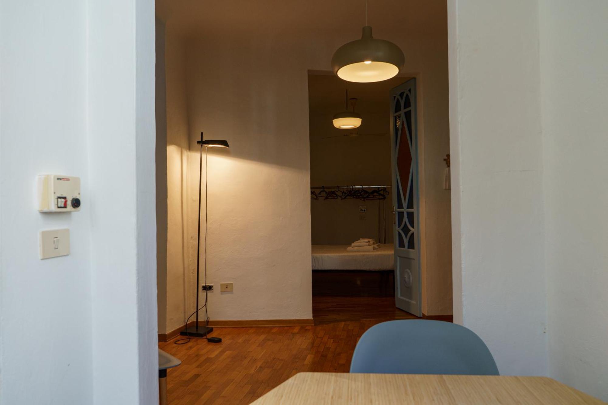 Central 1 Bedroom Apartment In The City Center Florens Exteriör bild