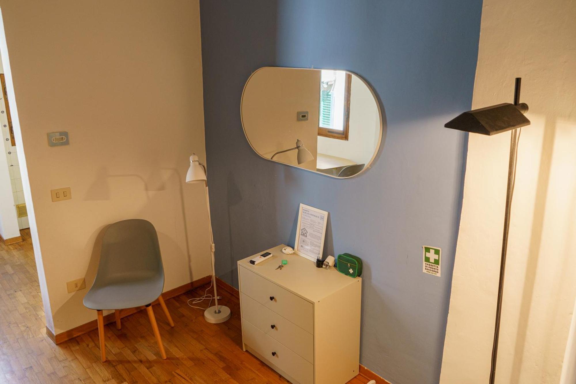 Central 1 Bedroom Apartment In The City Center Florens Exteriör bild