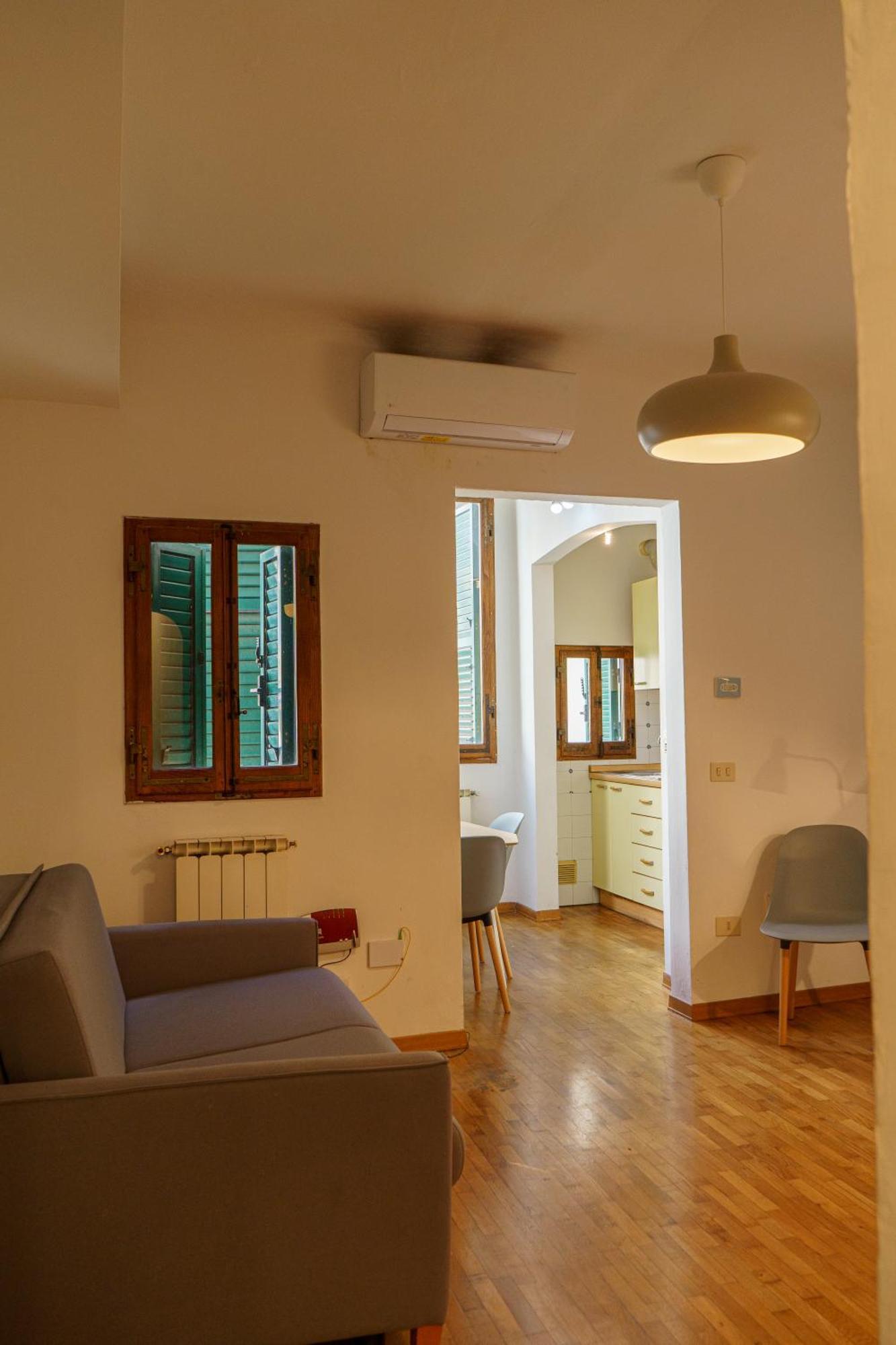 Central 1 Bedroom Apartment In The City Center Florens Exteriör bild