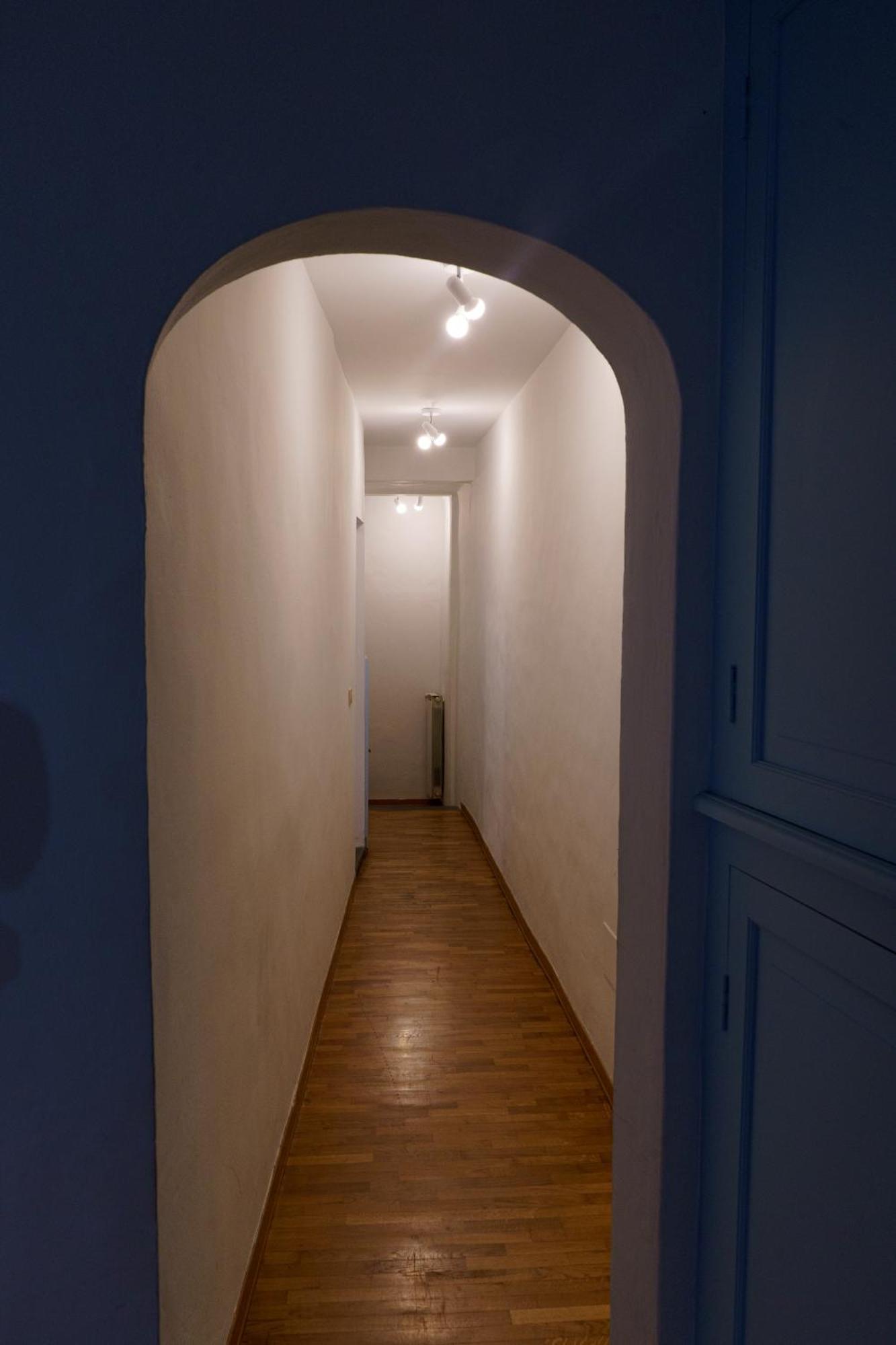 Central 1 Bedroom Apartment In The City Center Florens Exteriör bild