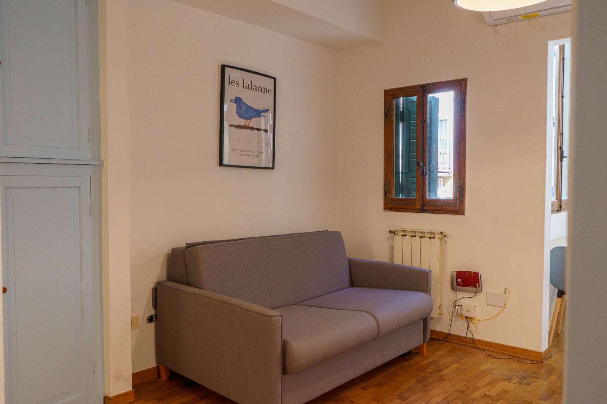 Central 1 Bedroom Apartment In The City Center Florens Exteriör bild